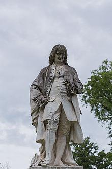 Statue de jussieu bernard